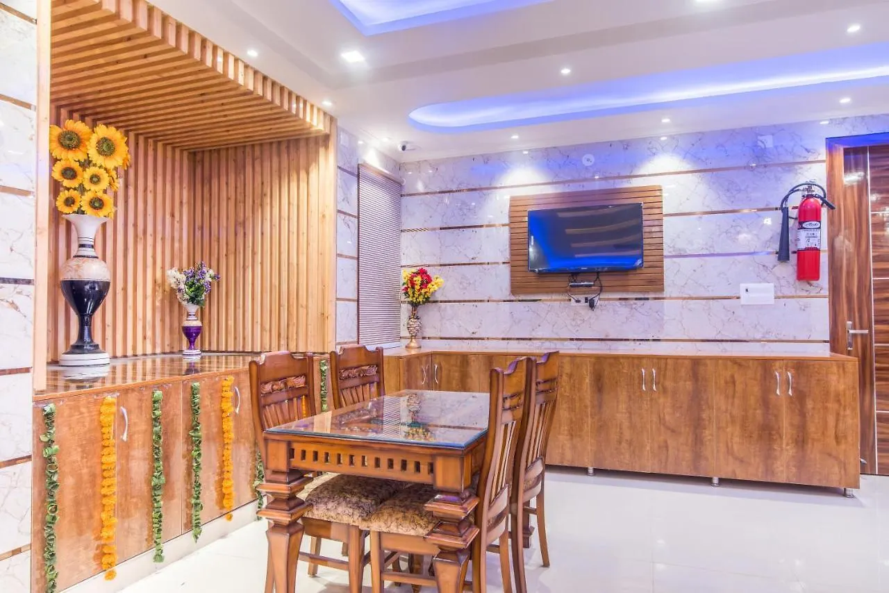 Hotel Festival Mahipalpur Delhi Airport - Near Delhi Aerocity Indien
