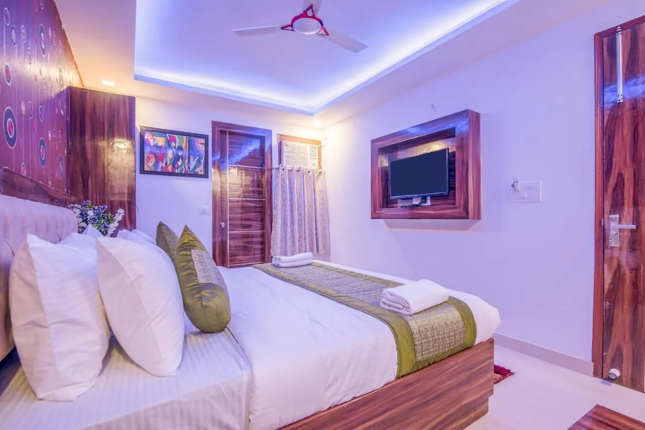 Hotel Festival Mahipalpur Delhi Airport - Near Delhi Aerocity