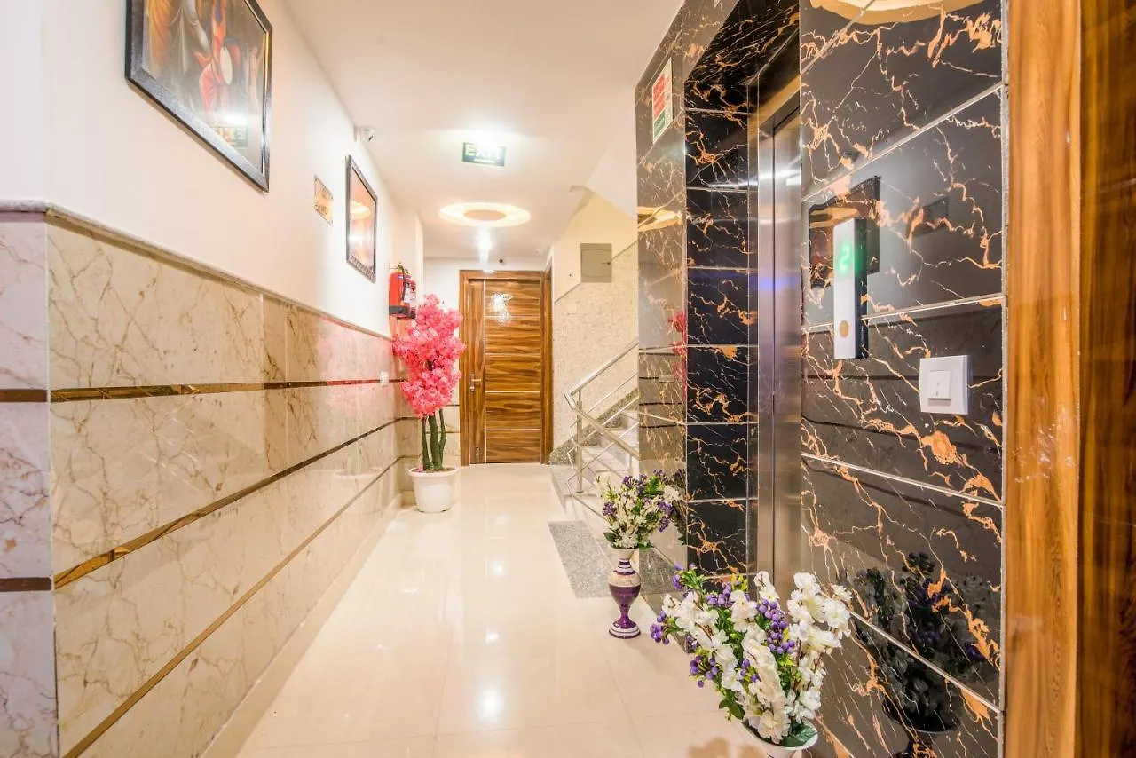 Hotel Festival Mahipalpur Delhi Airport - Near Delhi Aerocity 3*, New Delhi