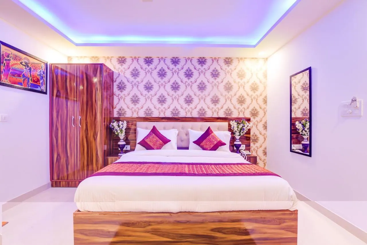 Hotel Festival Mahipalpur Delhi Airport - Near Delhi Aerocity New Delhi